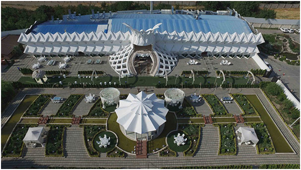 طراحی تالار پذیرایی، بهترین تالار عروسی و پذیرایی، بهترین تالارهای پذیرایی تهران، طراحی باغ تالار، محوطه‌سازی تالار، تبلیغات تالار، مزایای باغ تالار، آتلیه تالار، مشاوره طراحی و ساخت تالار، تالارساز